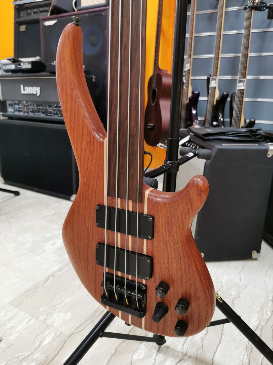 CORT GB54JJ BASSO ELETTRICO SOLID BODY 4 CORDE GB-54-JJ - Bassi - Foto 5