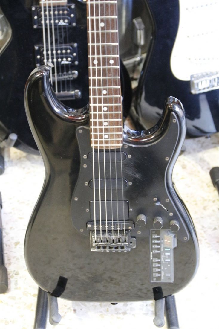 Casio pg 310 midi guitar best sale