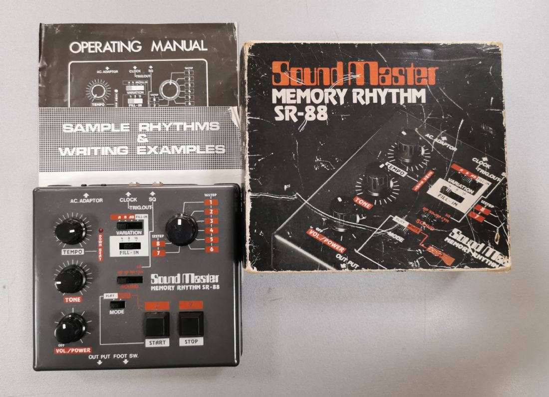 Sound Master Memory Rhythm SR 88 Drum machine programmabile con