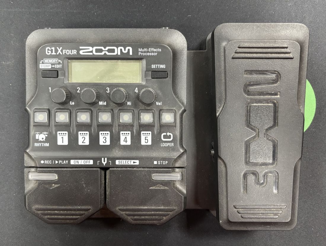 ZOOM A 2.1U Multieffetto Acustica - SPACE CASH VARESE