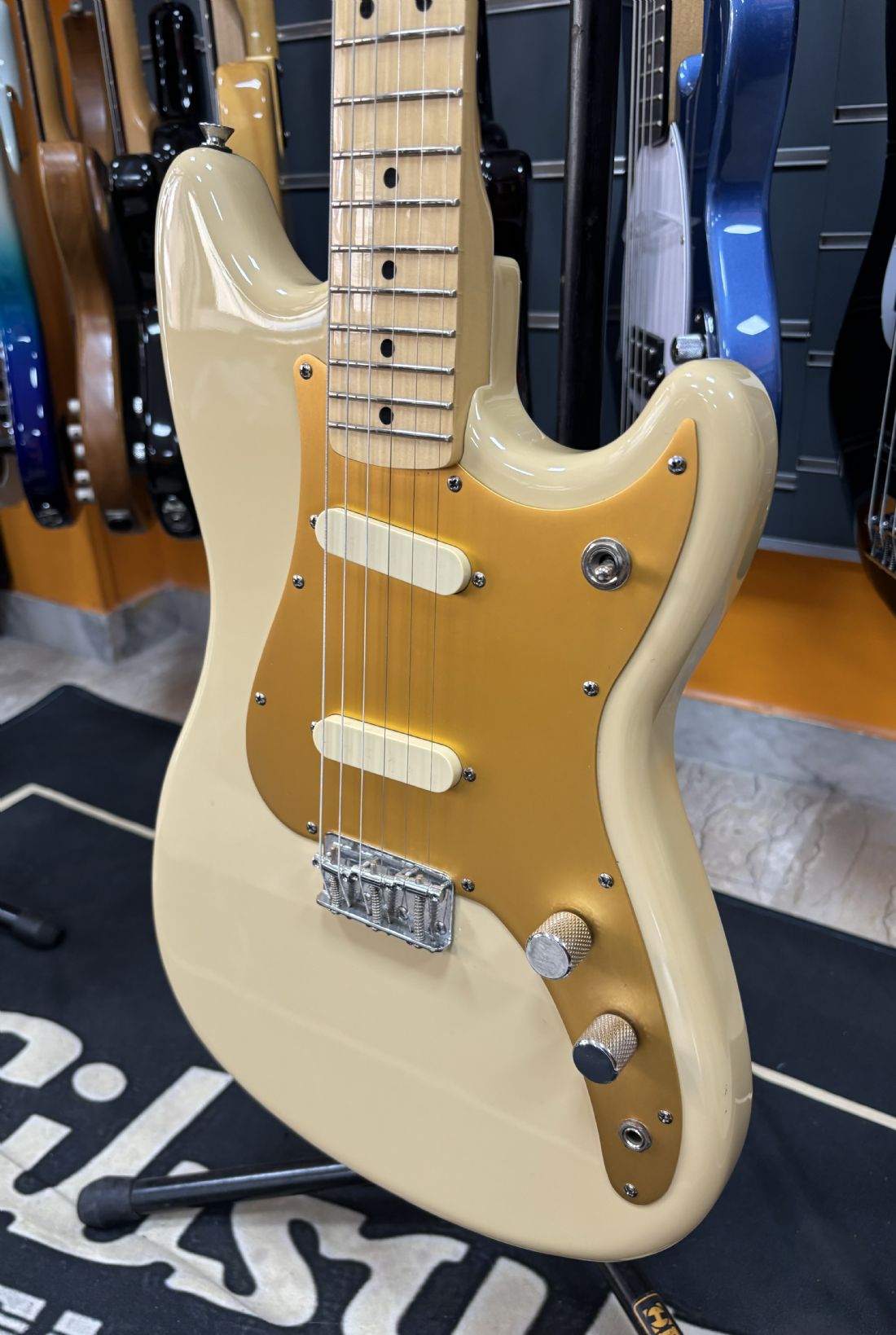 Squier Classic Vibe Duo Sonic デュオソニック（Squier Classic