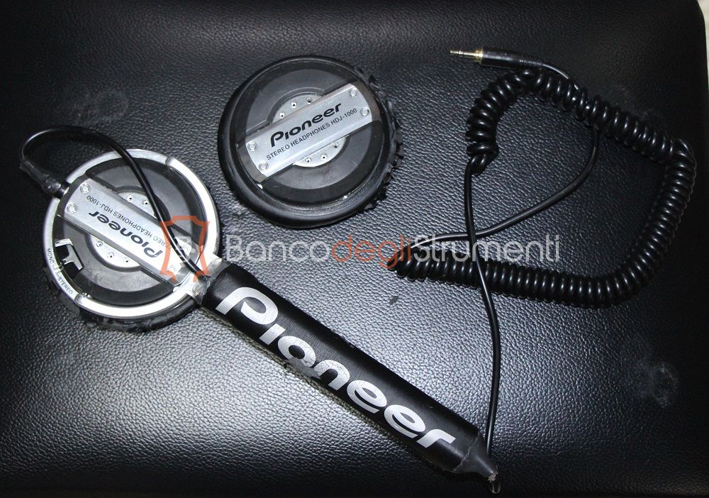 Pioneer HDJ 1000 Cuffia Mono - Usato - Banco Degli Strumenti - Compra e  vendi Strumenti Musicali