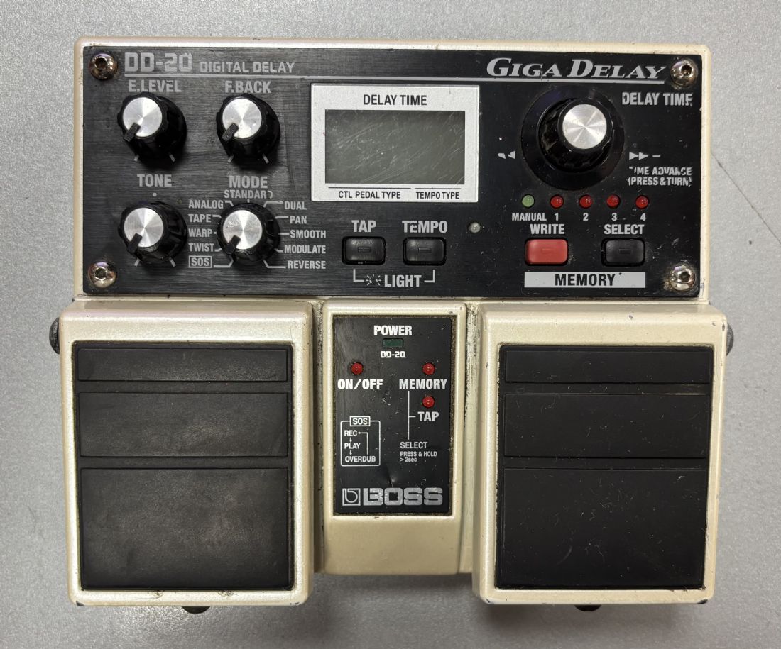 Boss DD-20 Giga Delay Delay per chitarra e basso - Usato - Banco