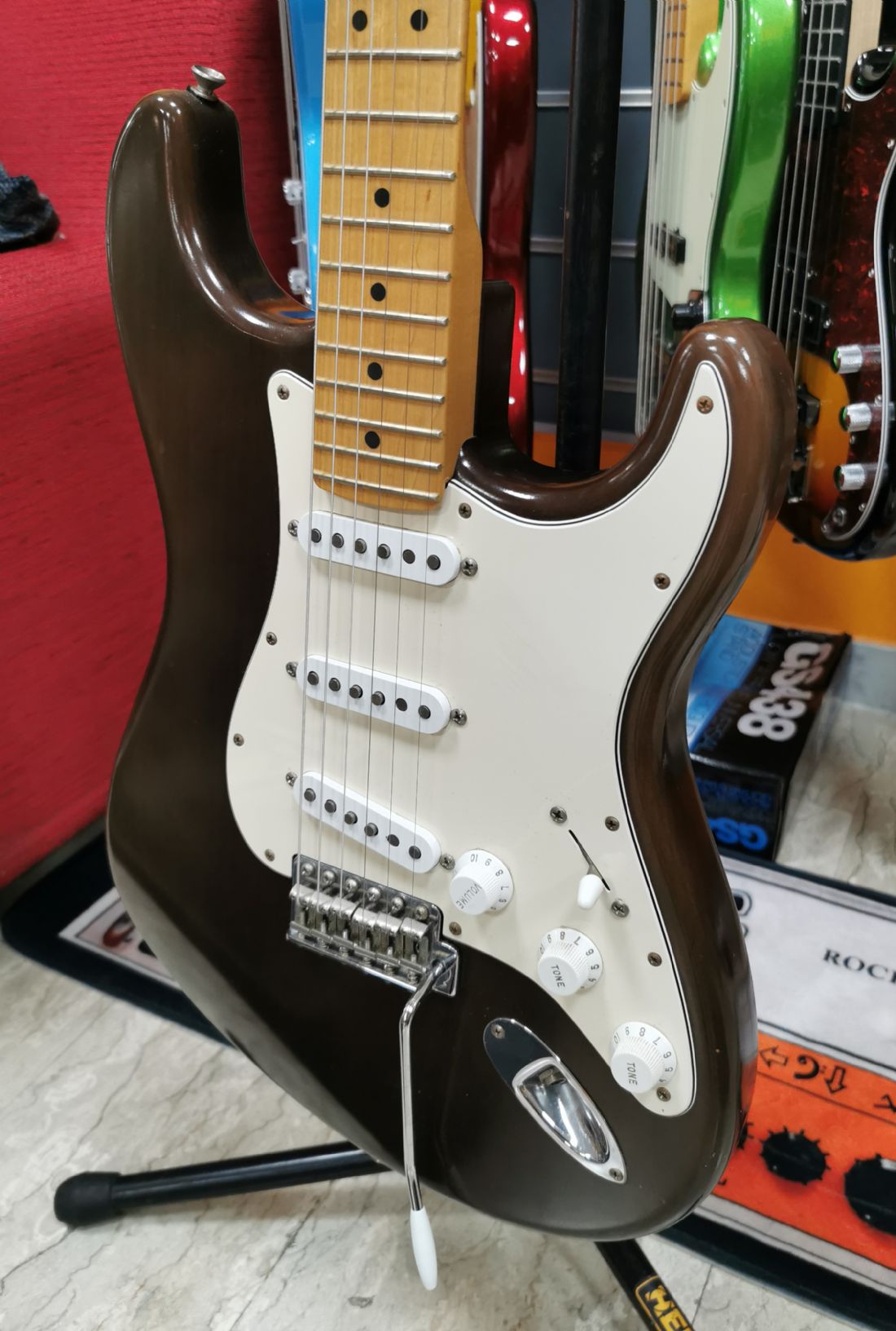 Fender Stratocaster Highway One Chitarra elettrica Mocha Brown 2002